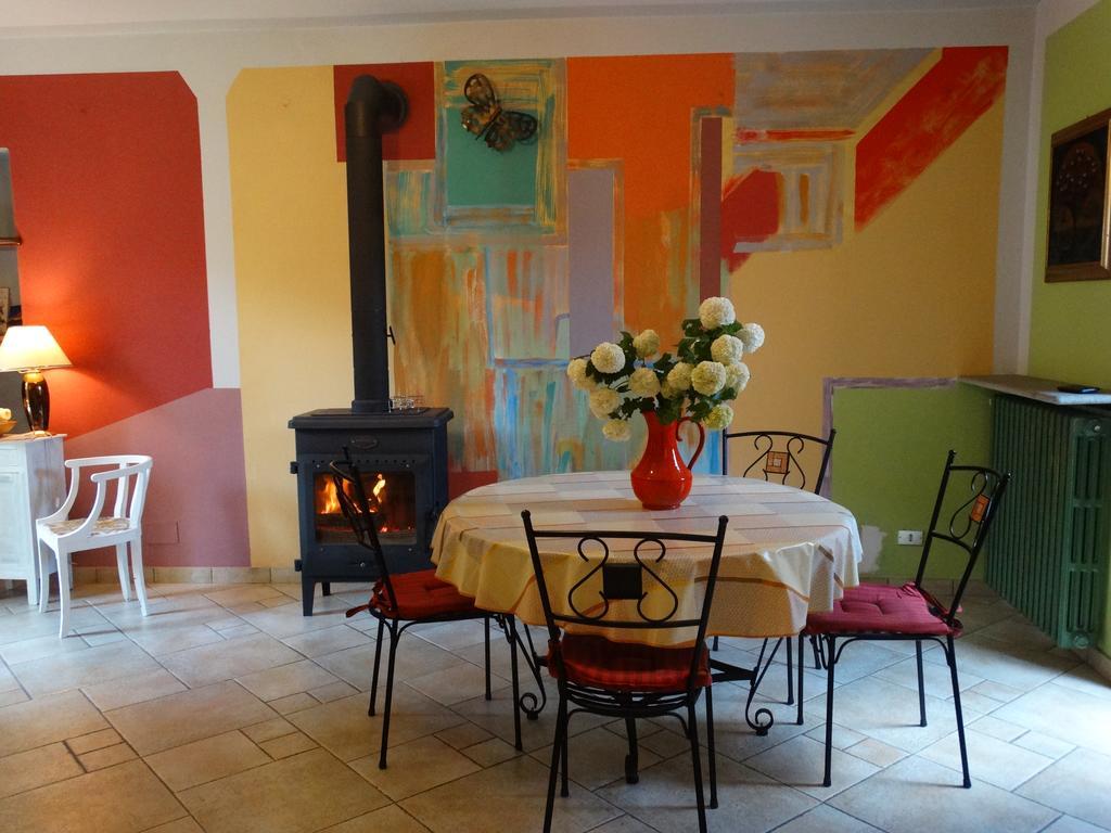 Agriturismo Casa De Colores Moretta Экстерьер фото